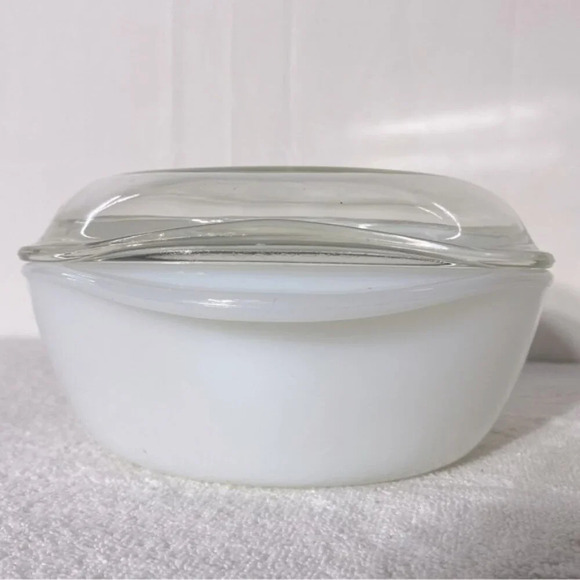 Vintage Dynaware Pyr O Rey Round Casserole With Lid Brown Floral Milk Glass - Picture 12 of 15